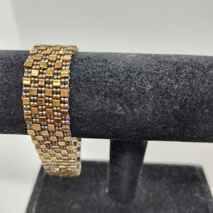 Handcrafted Khaki Gold  glass bead bracelet